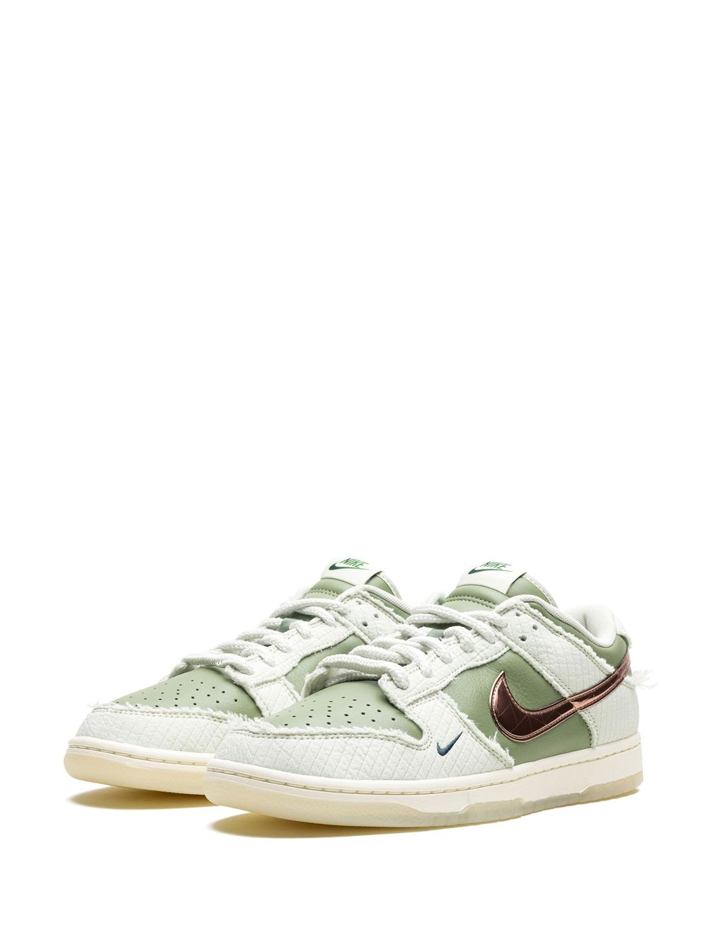 NIKE DUNK LOW KYLER MURAY