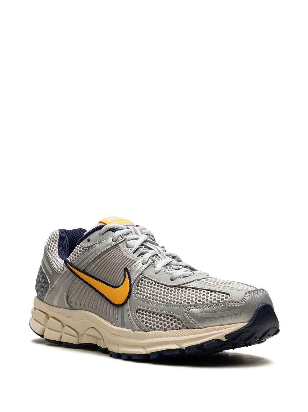 NIKE VOMERO 5 PURE PLATINUM