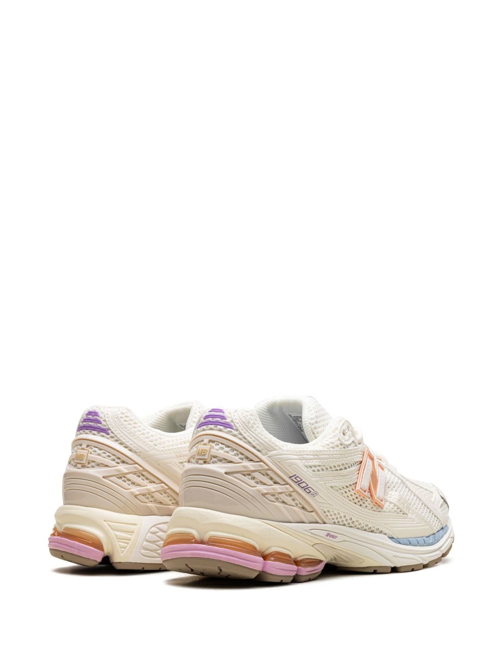 NEW BALANCE 1906R SEA SALT PINK SUGAR