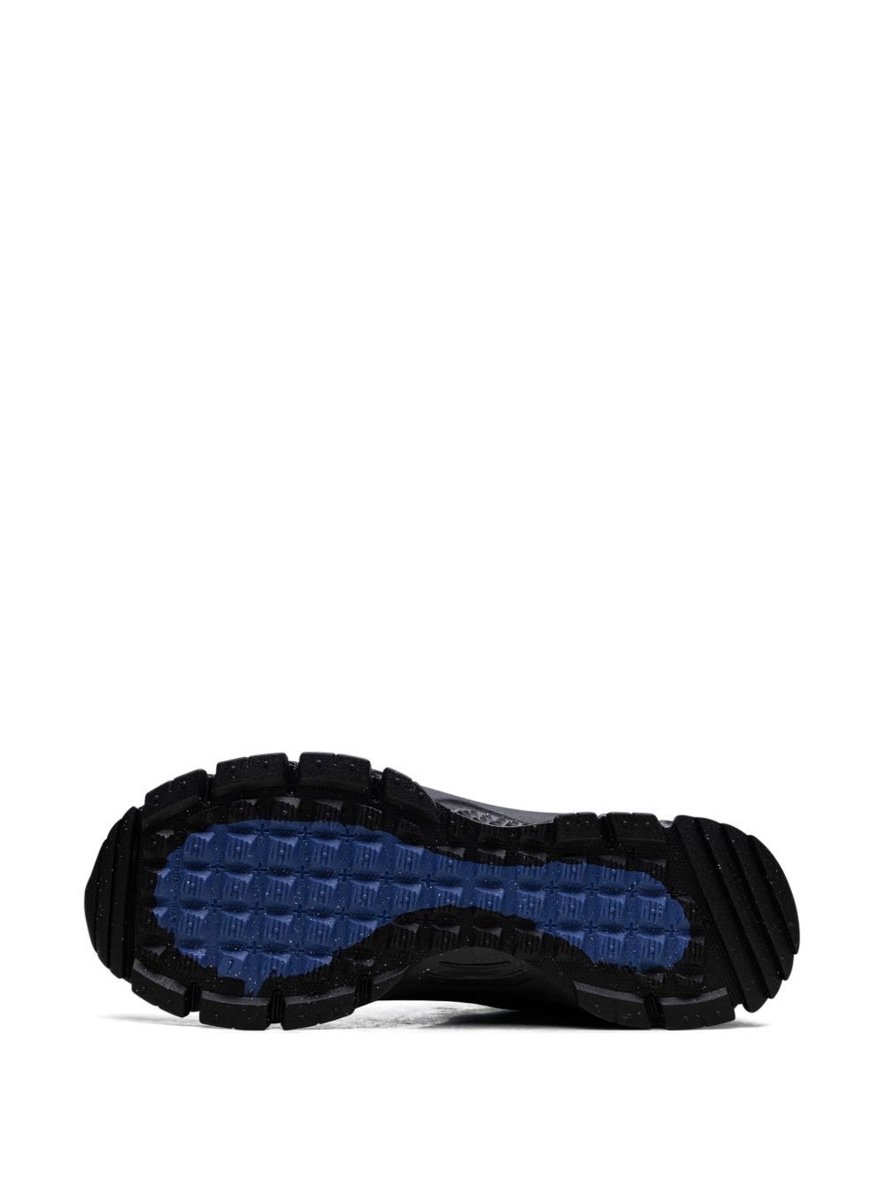VOMERO 5 ROAM BLACK