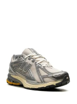 NEW BALANCE 1906R LIGTH GREY