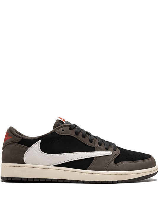 JORDAN 1 LOW TRAVISS MOCHA