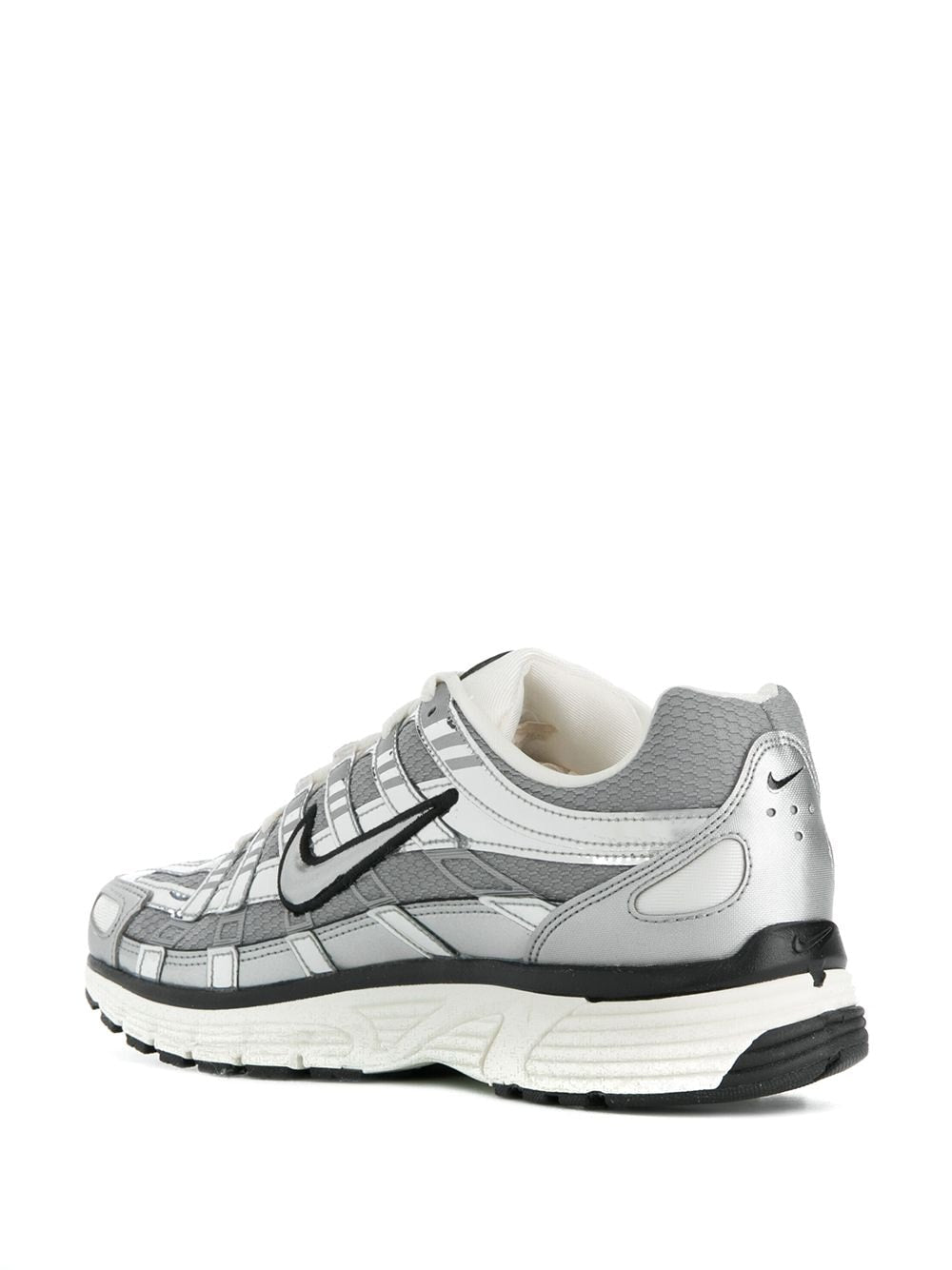 NIKE P-6000 METALLIC SILVER