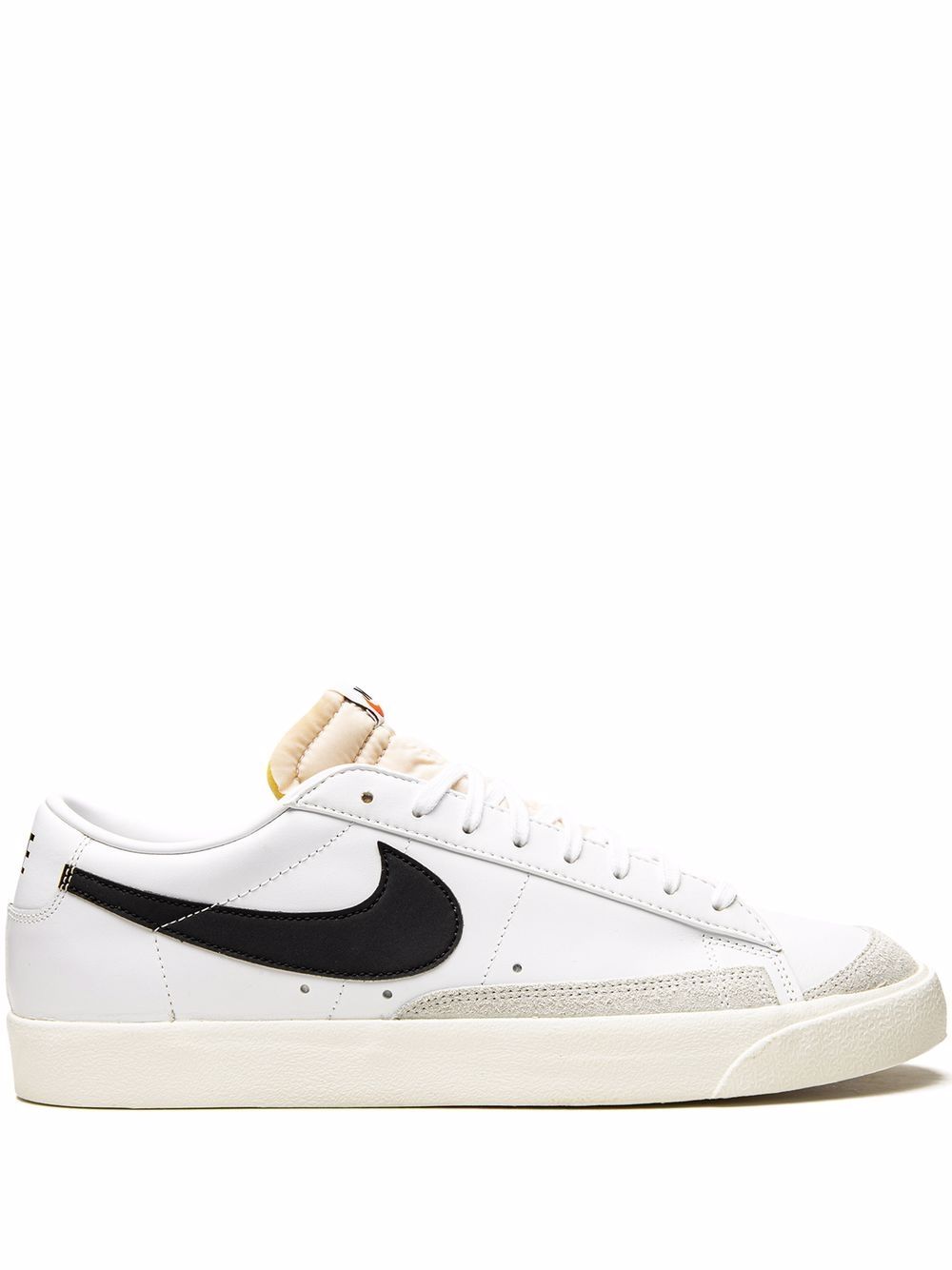 NIKE BLAZER LOW 77