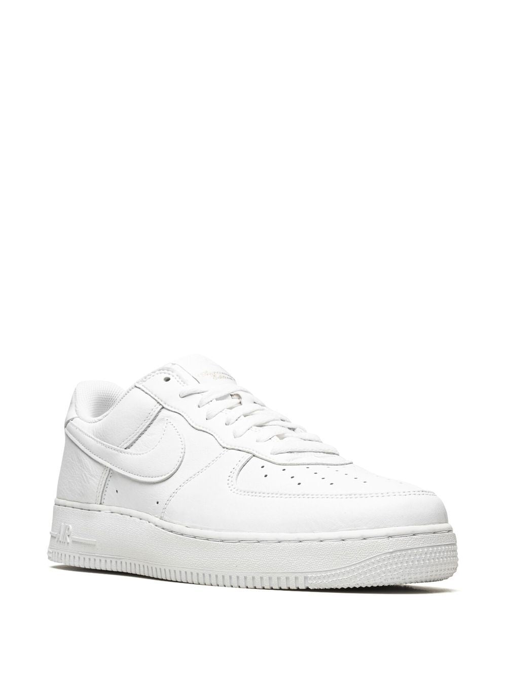 AIR FORCE 1 TRIPLE WHITE