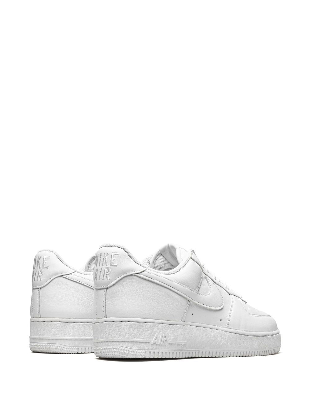 AIR FORCE 1 TRIPLE WHITE