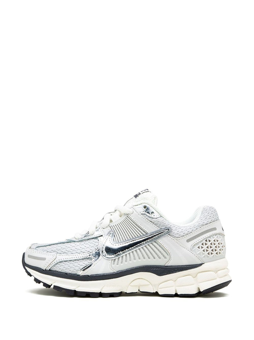 NIKE VOMERO 5 PHOTON DUST