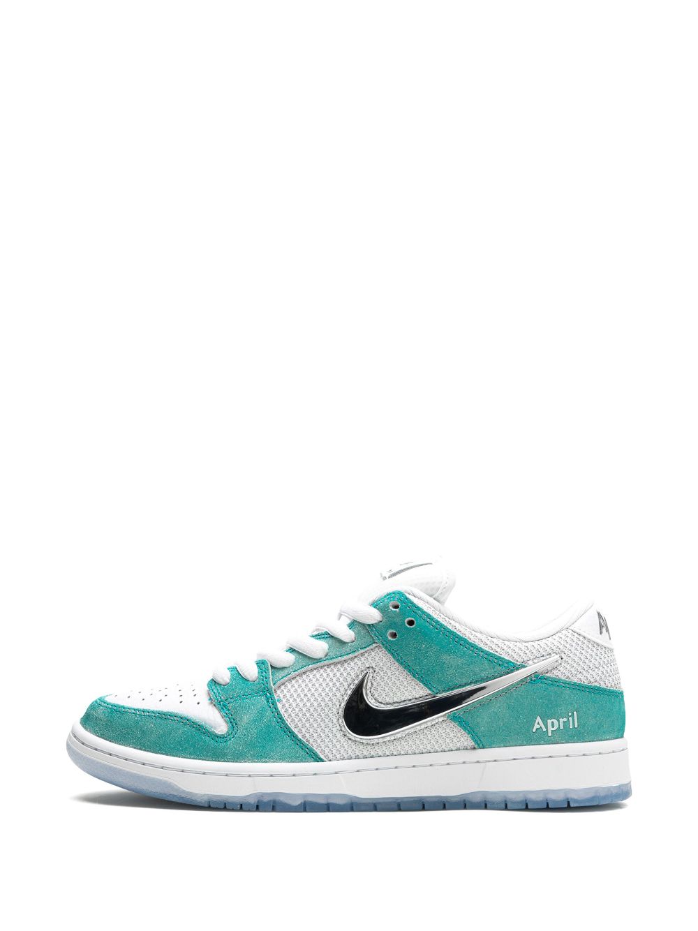 NIKE DUNK LOW APRIL