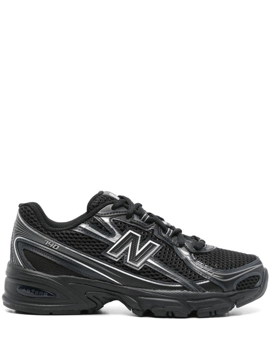 NEW BALANCE 740 BLACK