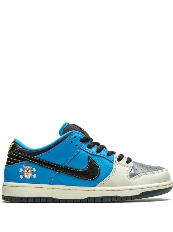 NIKE DUNK LOW INSTANT SKATEBOARDS