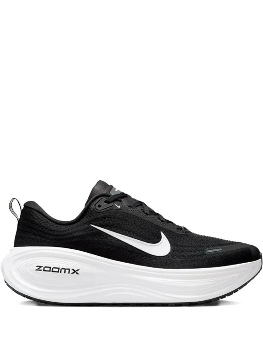 NIKE VOMERO PLUS BLACK/WHITE