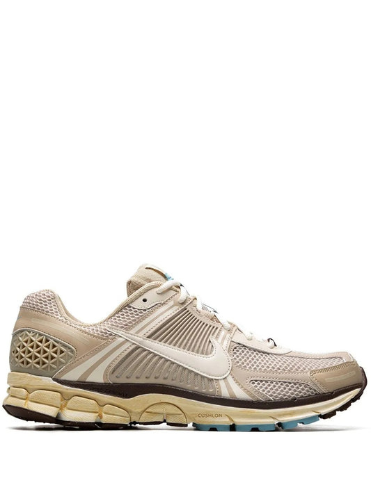 NIKE VOMERO 5 NEUTRO