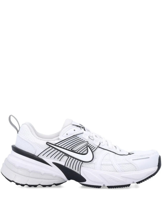 NIKE V2K WHITE/BLACK