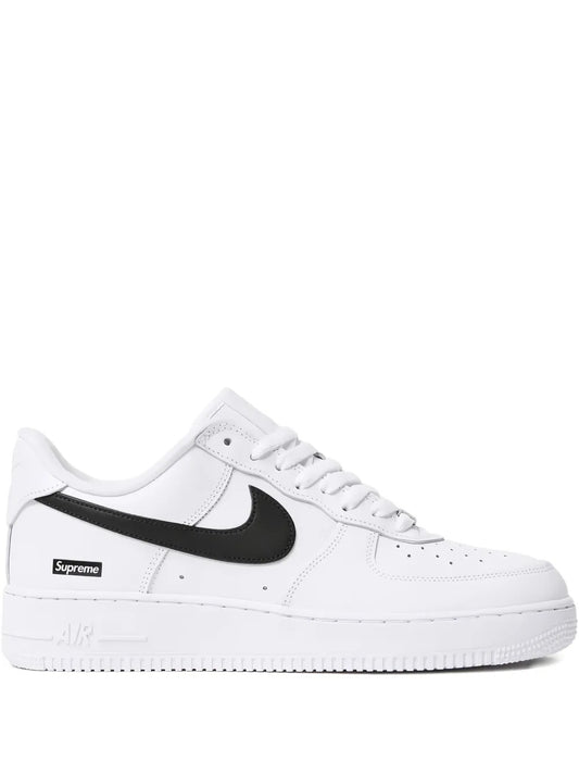 AIR FORCE 1 WHITE/BLACK SUPREME
