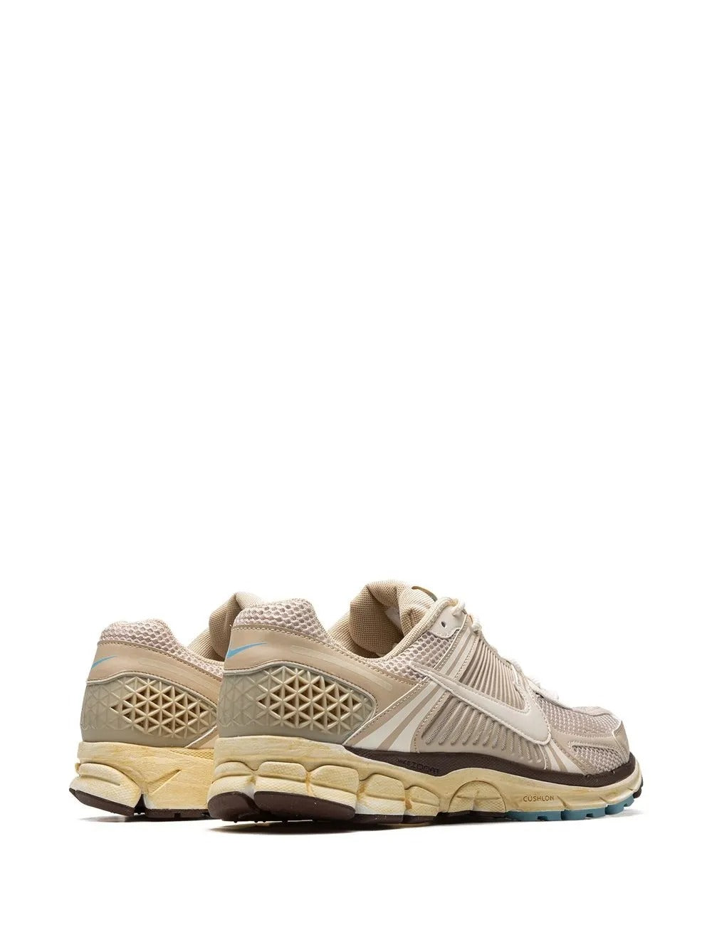 NIKE VOMERO 5 NEUTRO