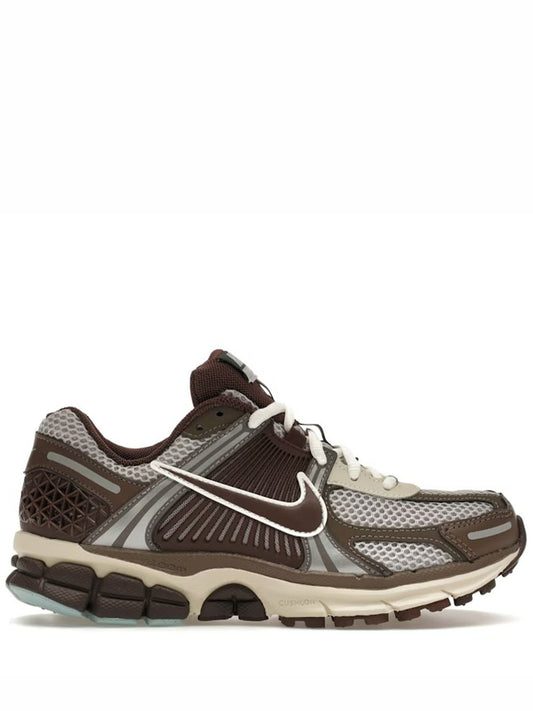 NIKE VOMERO 5 BROWN