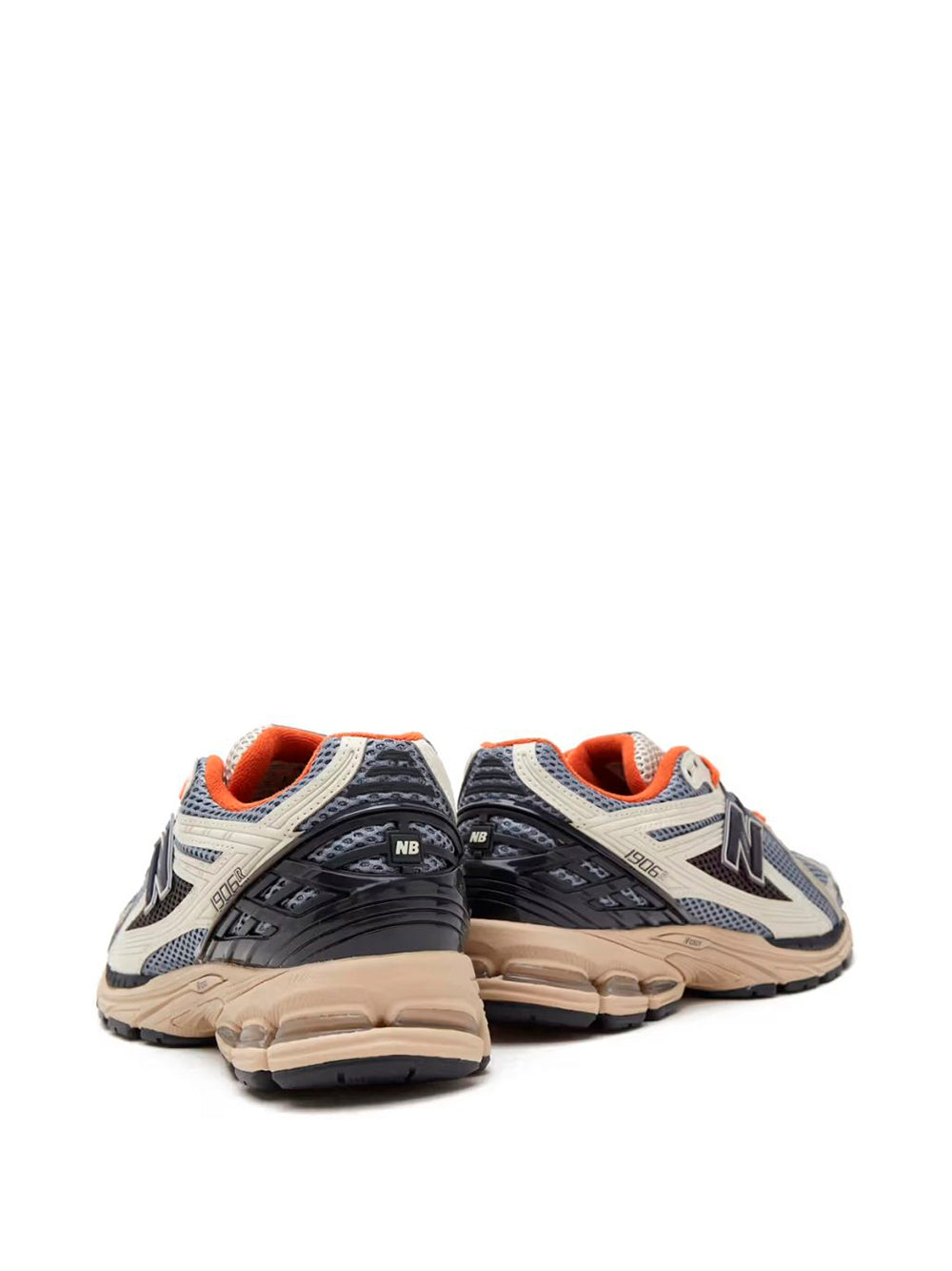 NEW BALANCE 1906R BLACKTOP